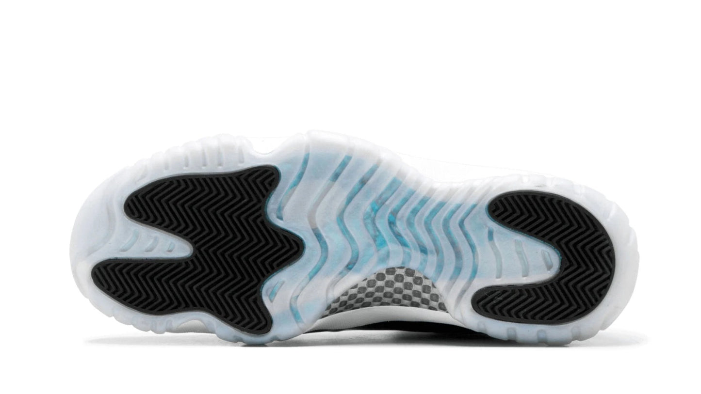 Air Jordan 11 Retro Low "Easter Emerald"