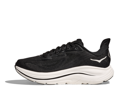 Women's Clifton 10 - Black / White