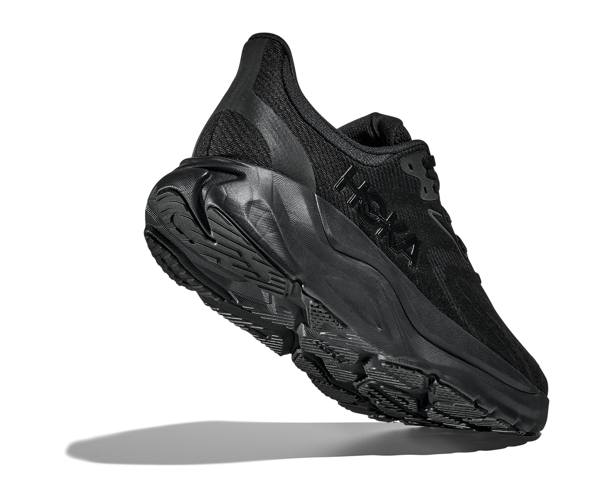 Men's Arahi 8 - Black / Black