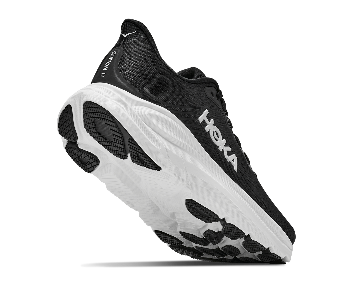 Women's Clifton 11 - Black / White