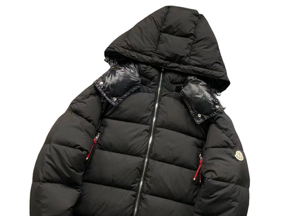 Moncler Poirier Down Jacket - Black