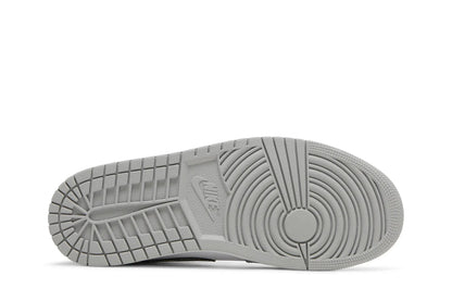 Jordan 1 Mid 'Light Smoke Grey'
