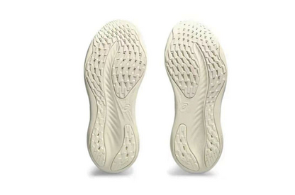 ASICS GEL-Nimbus 26 Running Shoes – White / Cream | EU Sizing