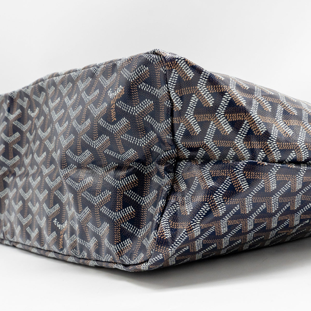 Goyard Saint Louis PM Tote Bag – Navy Blue Goyardine Canvas & Calfskin, Silver Hardware