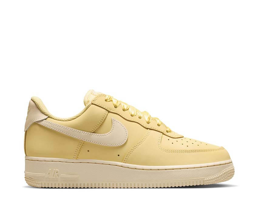 Nike Air Force 1 Retro Premium W "Soft Yellow" Sneakers