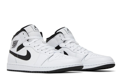 Jordan 1 Mid 'White Black'