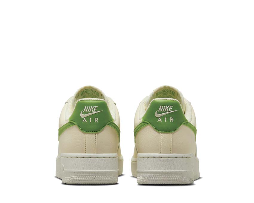 Nike Air Force 1 '07 SE Sneakers "Coconut Milk / Chlorophyll"