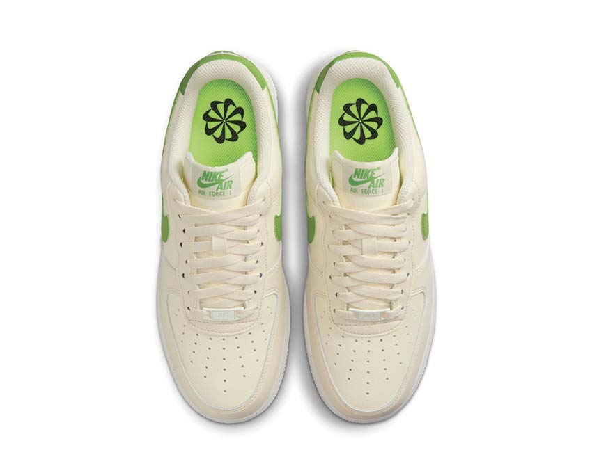 Nike Air Force 1 '07 SE Sneakers "Coconut Milk / Chlorophyll"