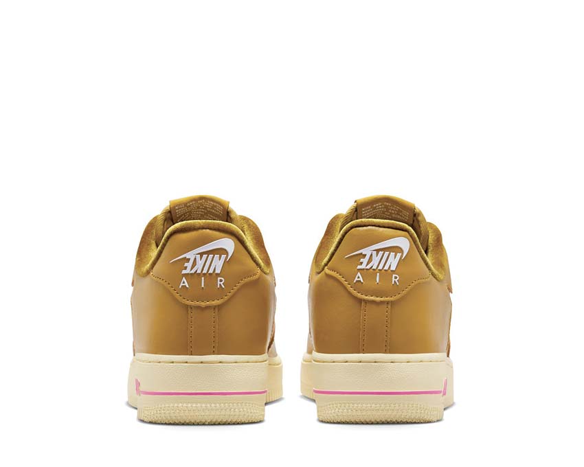 Nike Air Force 1 '07 SE Sneakers "Bronzine / Playful Pink"